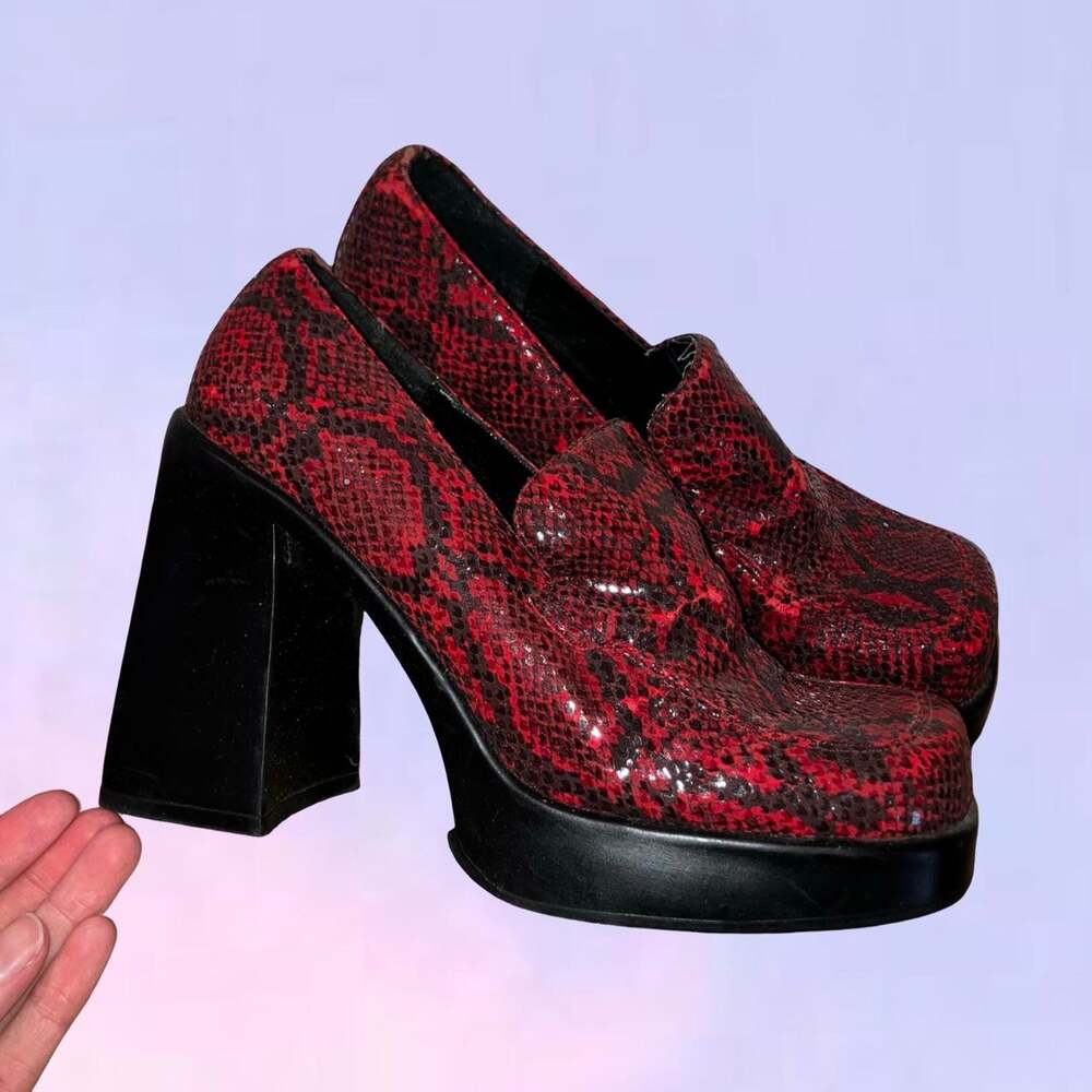 Vintage 90s y2k snakeskin platforms shoes
